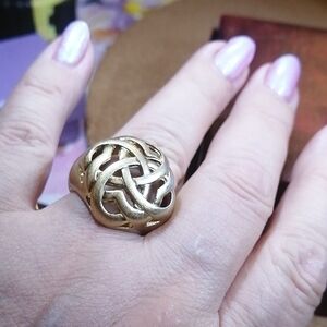 Lia Sophia Gold Tone Celtic Knot Unisex Ring Size 9